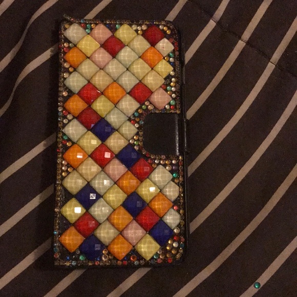 iPhone 8 Plus - Picture 2 of 8